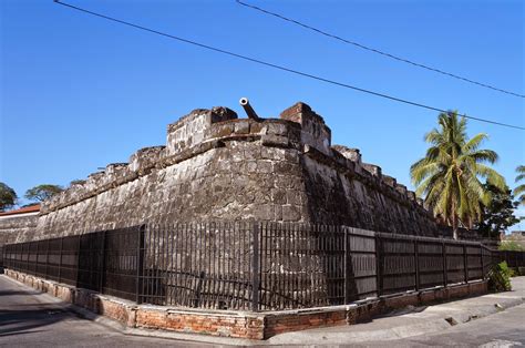 Fort Pilar: Een bastion van geschiedenis en religieuze betekenis in Zamboanga!