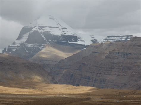  Ga jij naar de heilige berg Gyalbu voor een ontspannen meditatie en adembenemende uitzichten?