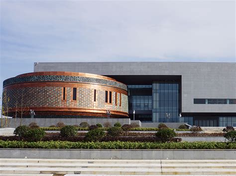 Het Tongling Shijingshan Museum: Een reis door de tijd en een feest voor de zintuigen!